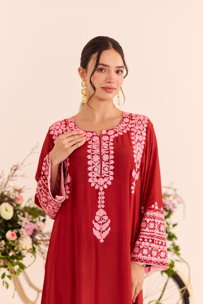 Mehr Red Aari Kaftaan