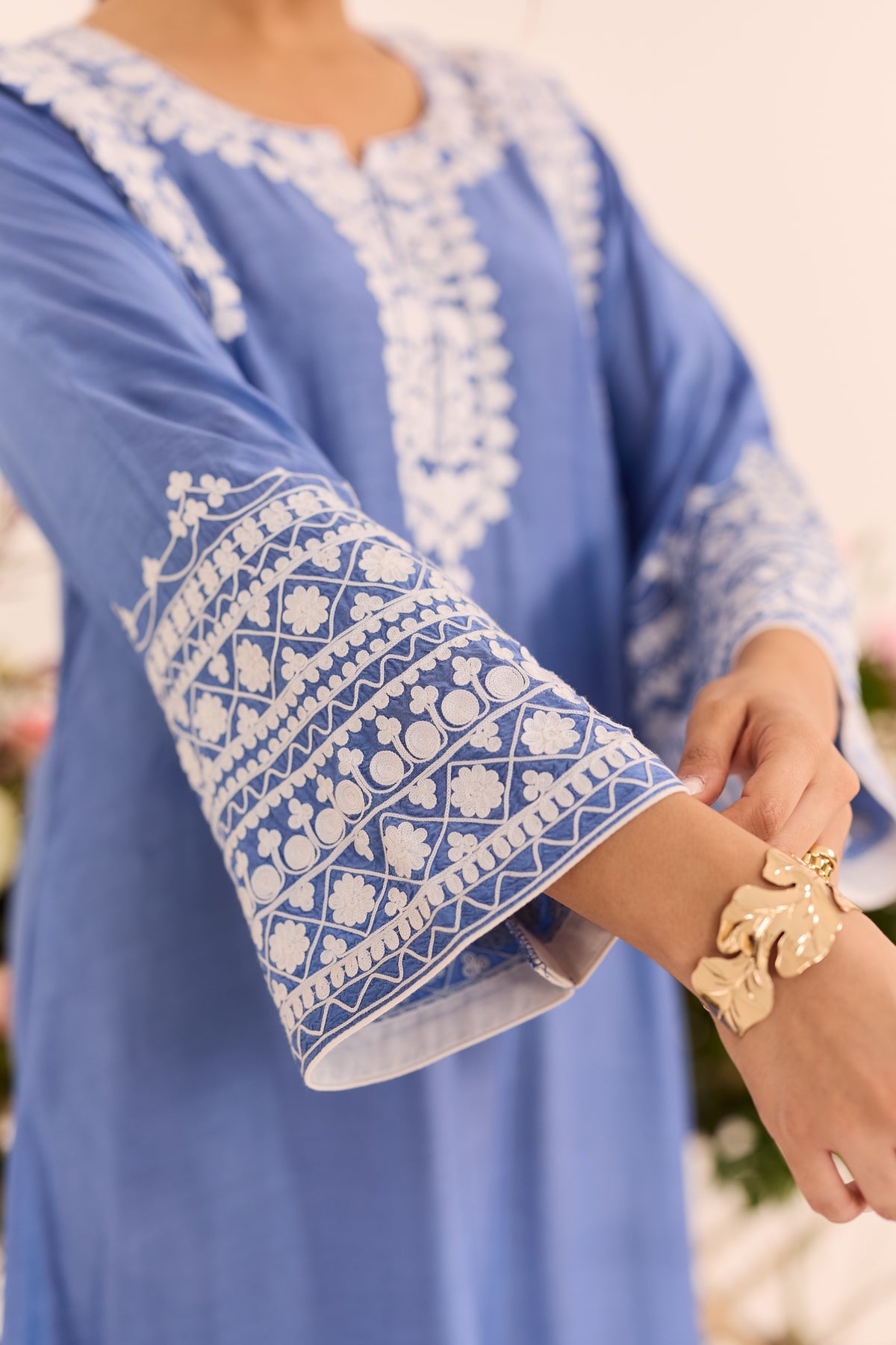 Mehr Blue Aari Kaftaan
