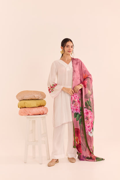 Mehr White Kurta Set
