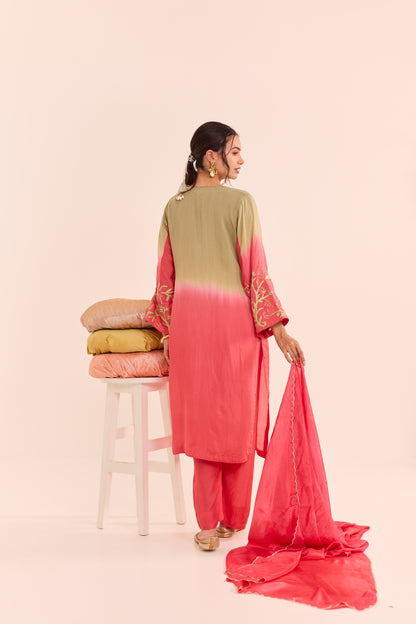 Mehr Ombre Green and Peach Kurta Set