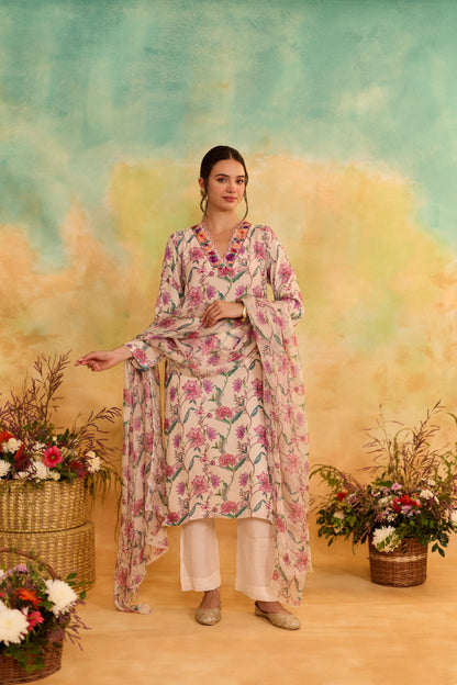 Mehr Ivory Printed Floral Kurta With Dupatta